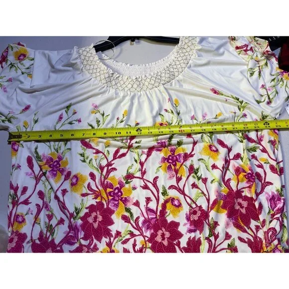JM Collection XL Floral Boho Top Cream/Pink Short Bell Sleeves Smocked Neckline - Picture 9 of 13